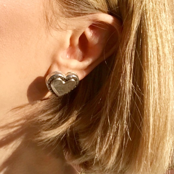 Vintage Silver Heart Stud Earrings - Picture 5 of 5